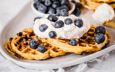 Waffles de arándanos y limón